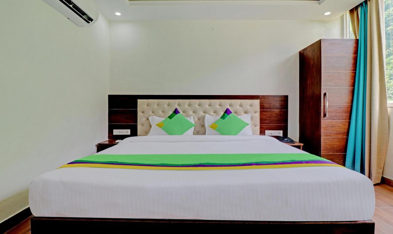 Hotel Hidden Delight Rishikesh Exterior photo